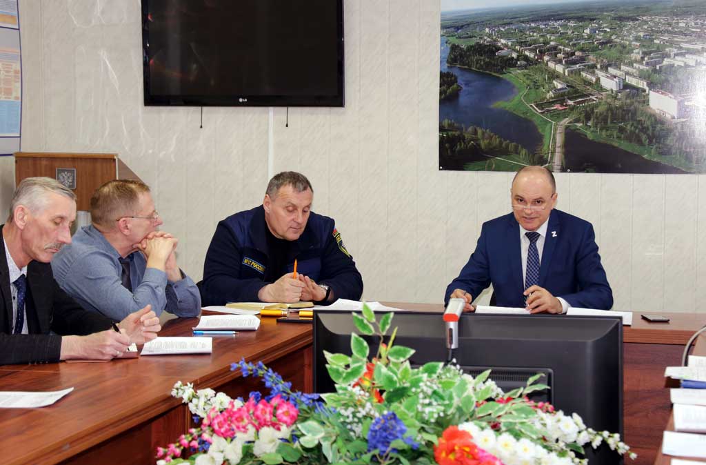 Празднование Дня Победы – в центре внимания комиссии по предупреждению и ликвидации чрезвычайных ситуаций.